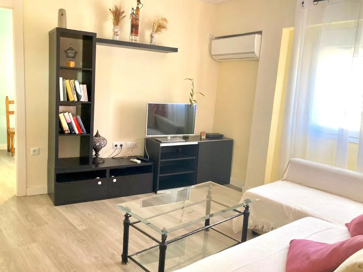 Calu Homes Family Apartment Malaga